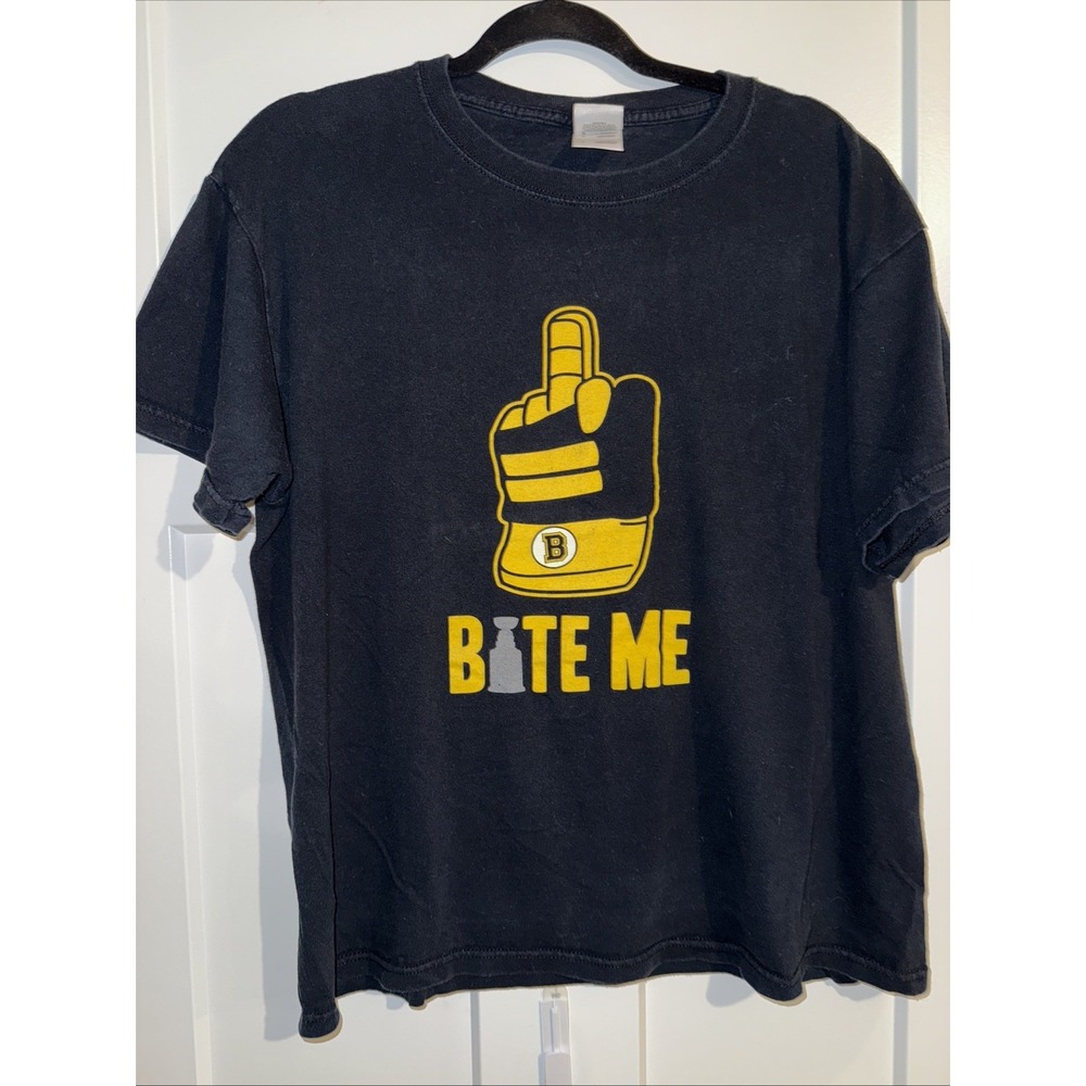 Barstool Sports Boston Bruins Bite Me Tshirt Stanley Cup Run Andrew Ferrence L